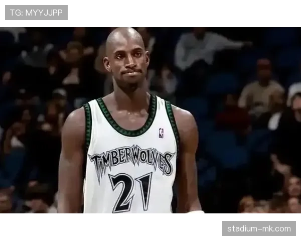 加内特高强度防守拉升球队防守效率明显优于同期内线