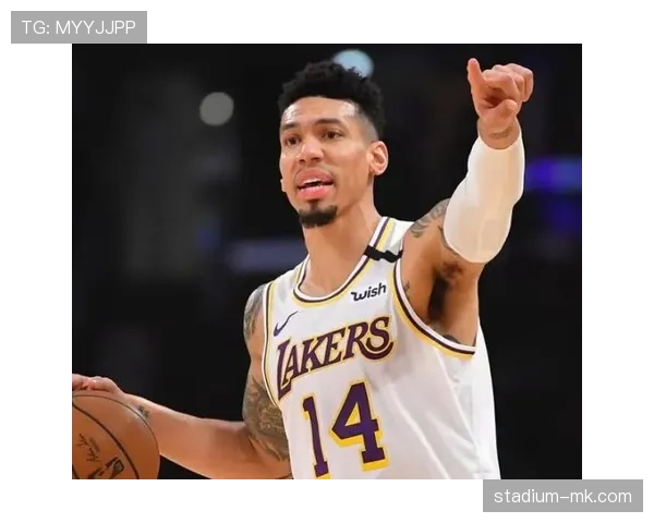 丹尼·格林三分出手提升球队空间创造，替补角色转为关键5号点驱动力