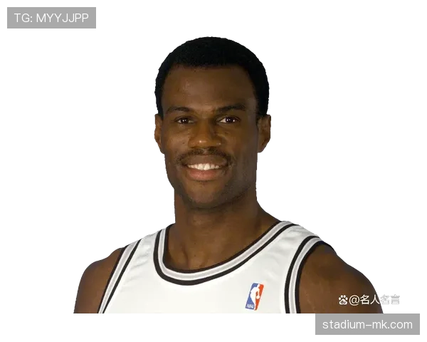 大卫·罗宾逊内线防守盖帽远超奥尼尔，提升马刺防守体系核心竞争力