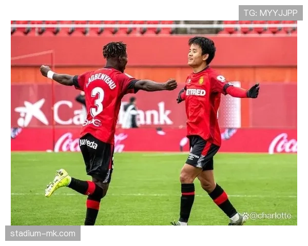 久保建英：边路突破与组织能力双线解析